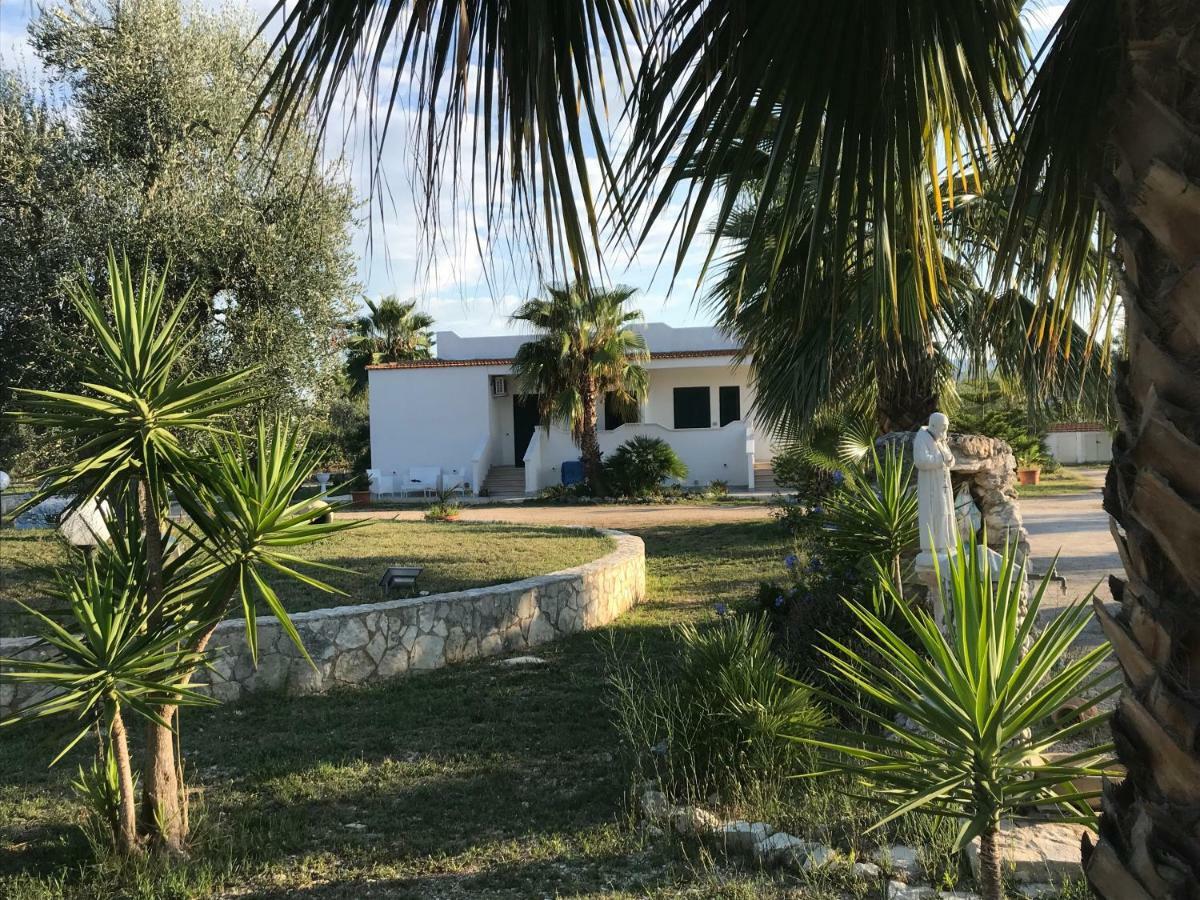 Villa Angela Case Vacanza Vieste Exteriör bild